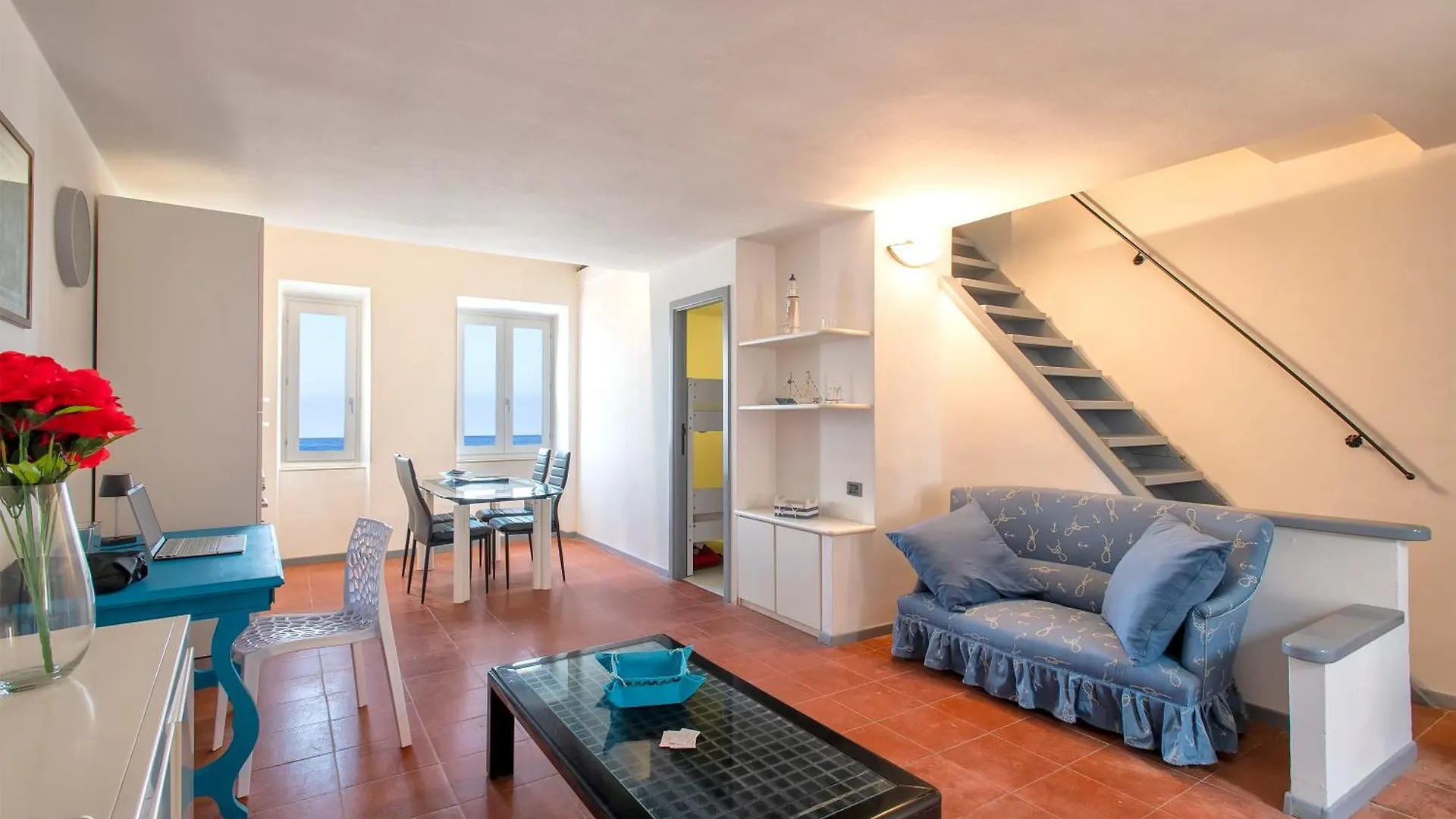Apartament Panoramic Bastioni Sea View Alghero 0*,  Włochy