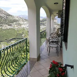 Gerry House Holiday home Amalfi